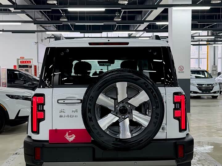 Фото 8 - BAIC Beijing BJ40 Hybrid