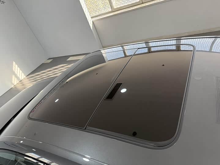 Фото 8 - Audi A4L