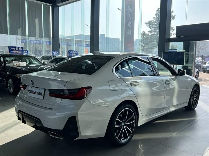 Фото 6 - BMW 3 Series