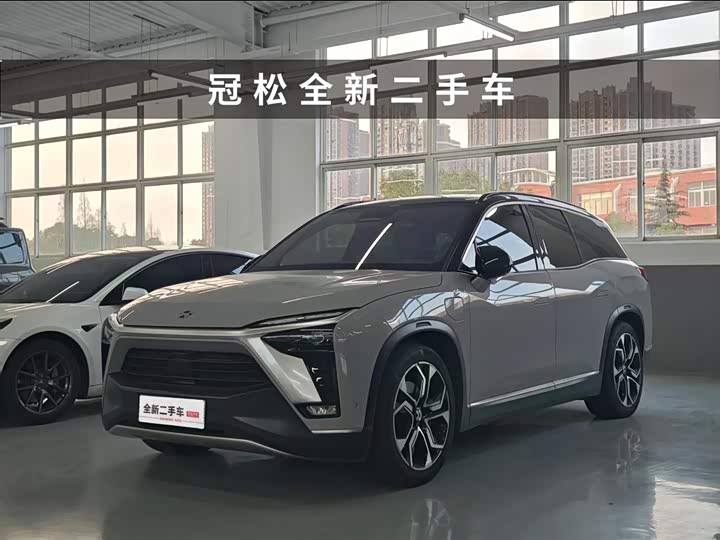 Фото 1 - Nio ES8