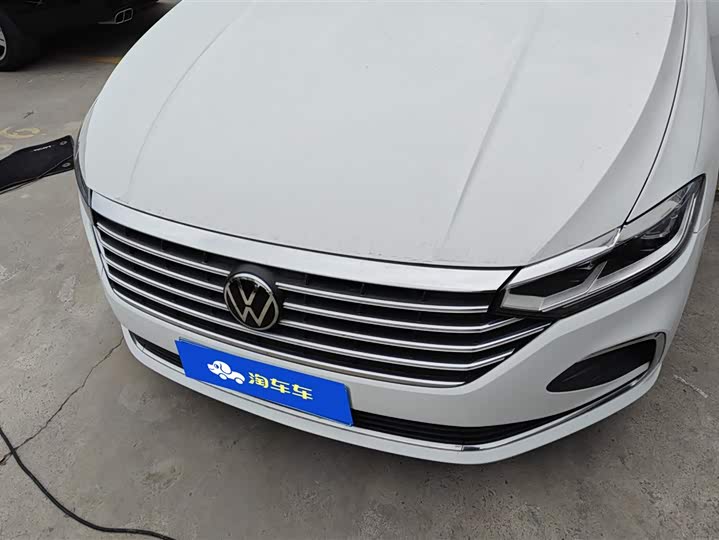 Фото 2 - Volkswagen Lavida