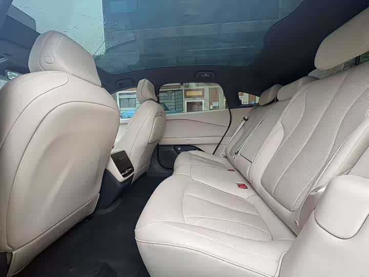 Фото 6 - XPeng F57