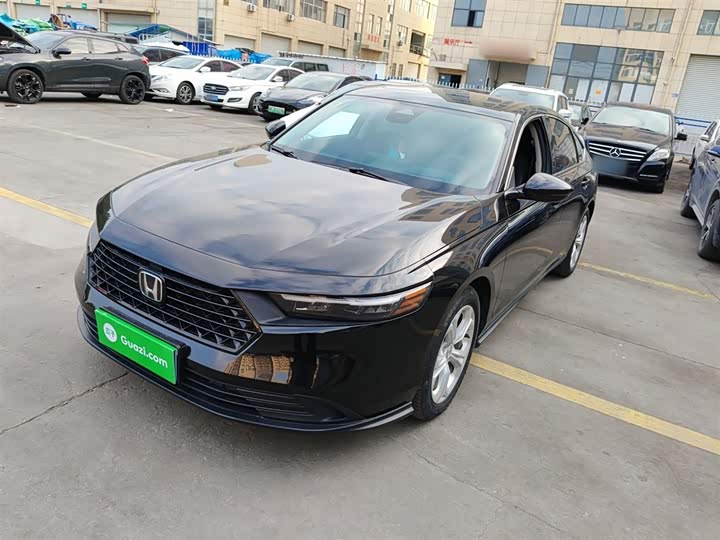 Фото 1 - Honda Accord