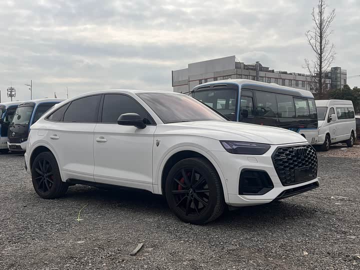 Фото 3 - Audi Q5L Sportback