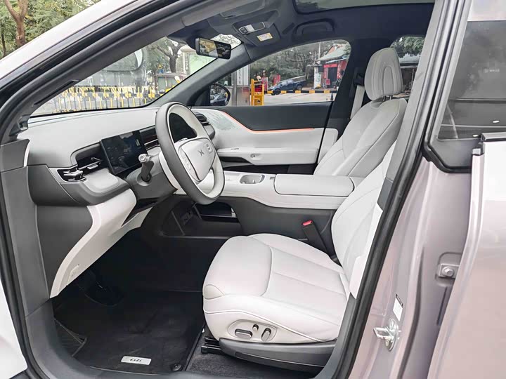 Фото 4 - XPeng G6