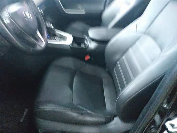 Фото 9 - Toyota Wildlander