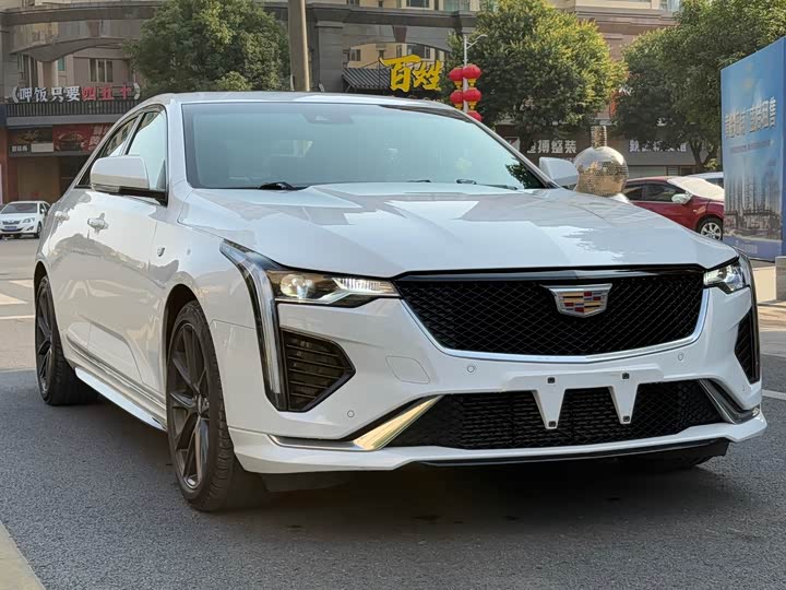 Фото 3 - Cadillac CT4