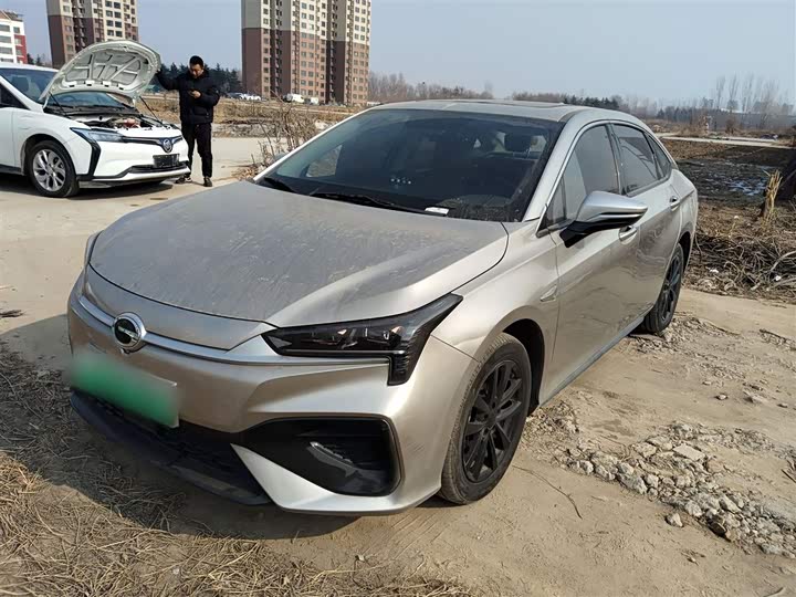 Фото 2 - GAC Aion S