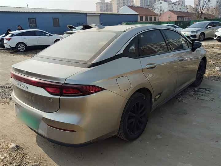 Фото 7 - GAC Aion S