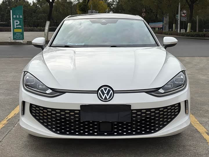 Фото 2 - Volkswagen Lamando L