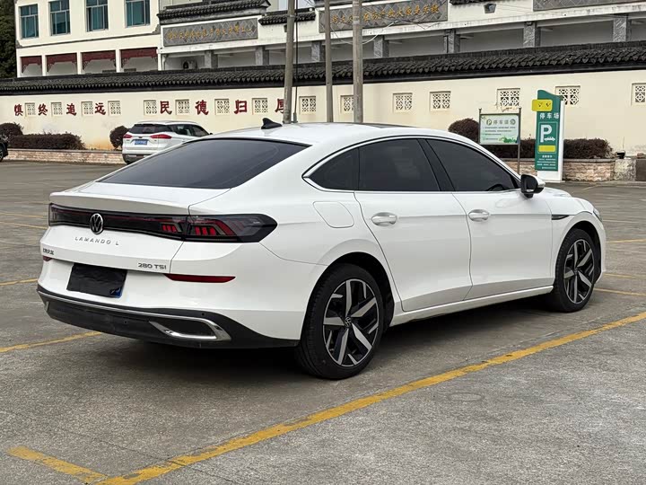 Фото 6 - Volkswagen Lamando L