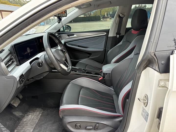 Фото 7 - Volkswagen Lamando L