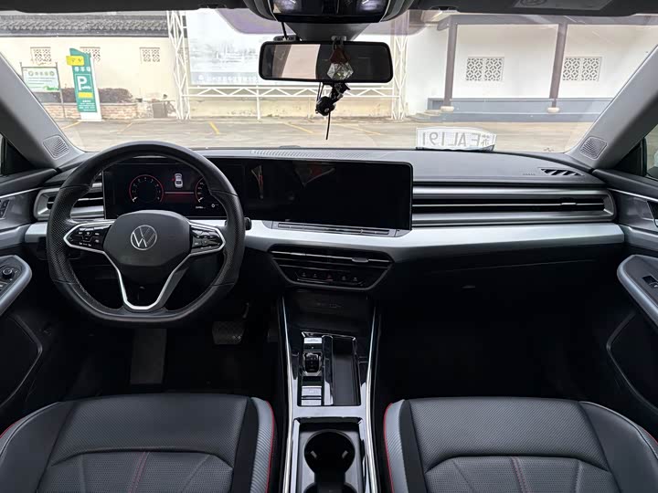 Фото 9 - Volkswagen Lamando L