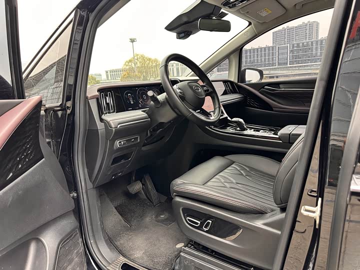 Фото 8 - GAC Trumpchi M8