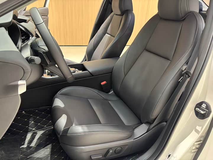 Фото 8 - Mazda 3 (Axela)