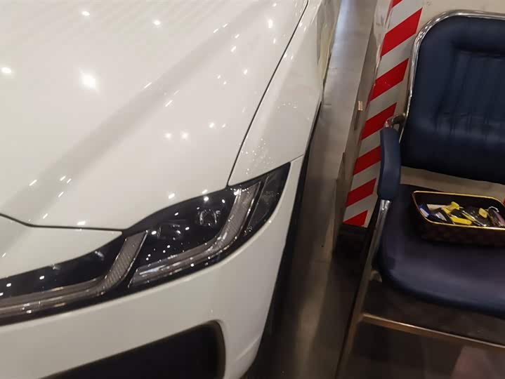 Фото 5 - Jaguar XF L