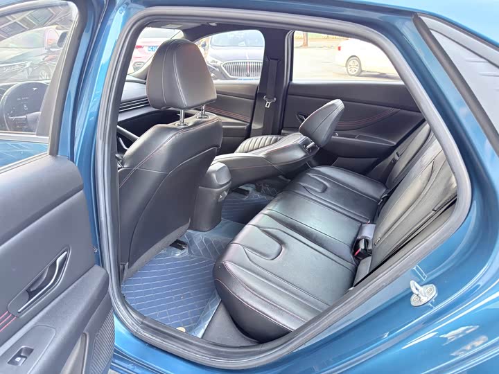 Фото 6 - Hyundai Elantra N line