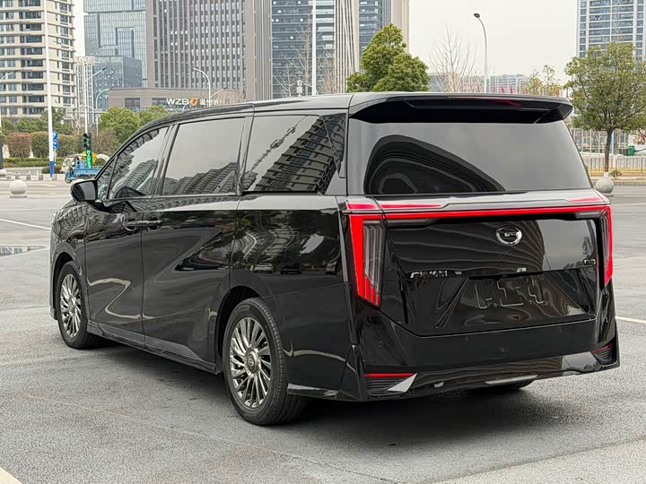 Фото 6 - GAC Trumpchi M8