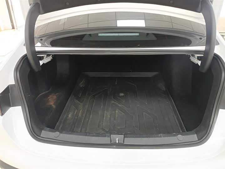 Фото 4 - BYD Seal 05 DM-i Hybrid