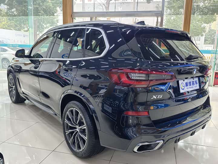 Фото 5 - BMW X5