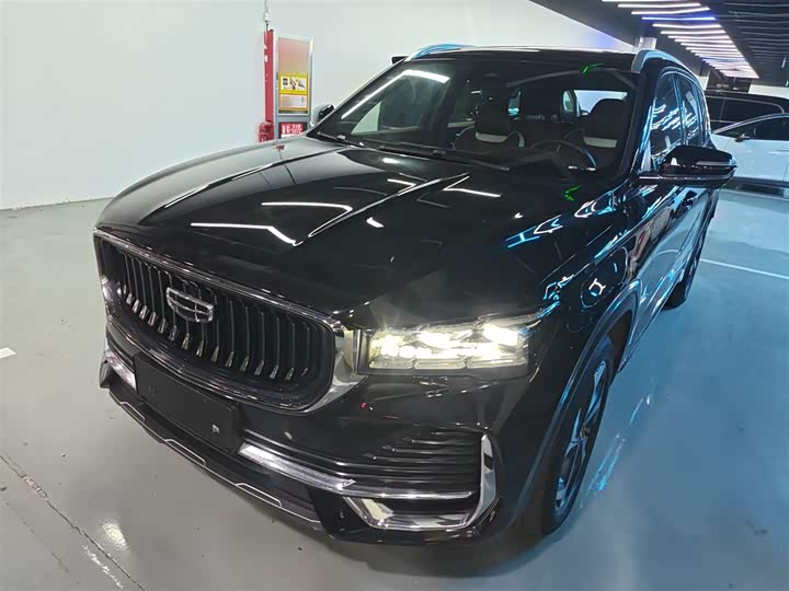 Фото 2 - Geely Monjaro