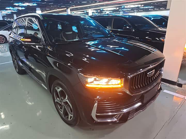 Фото 4 - Geely Monjaro