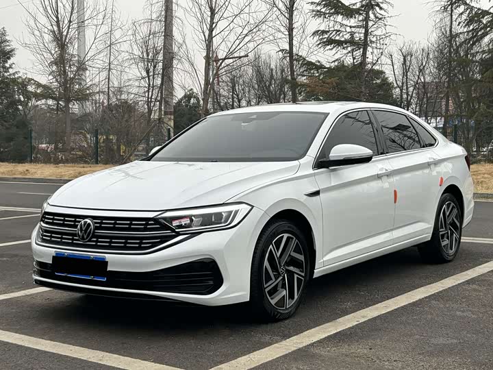 Фото 1 - Volkswagen Sagitar L