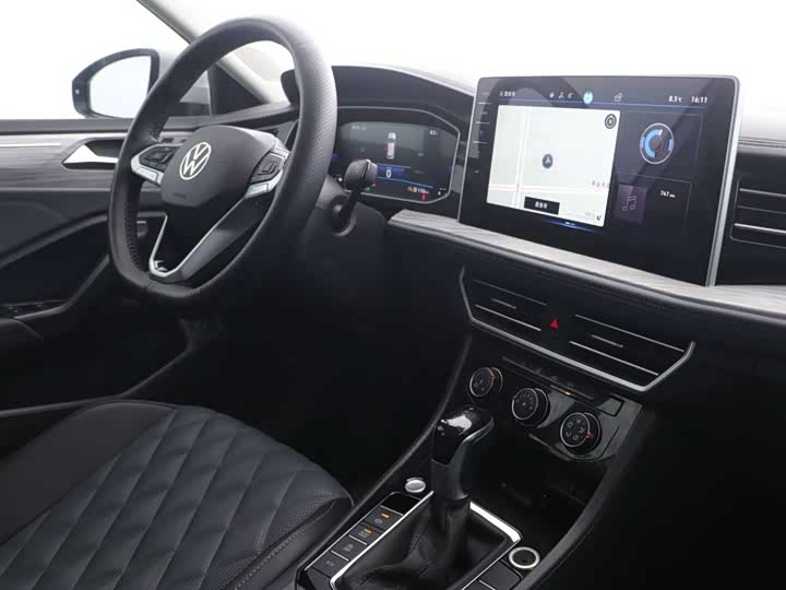 Фото 8 - Volkswagen Sagitar L