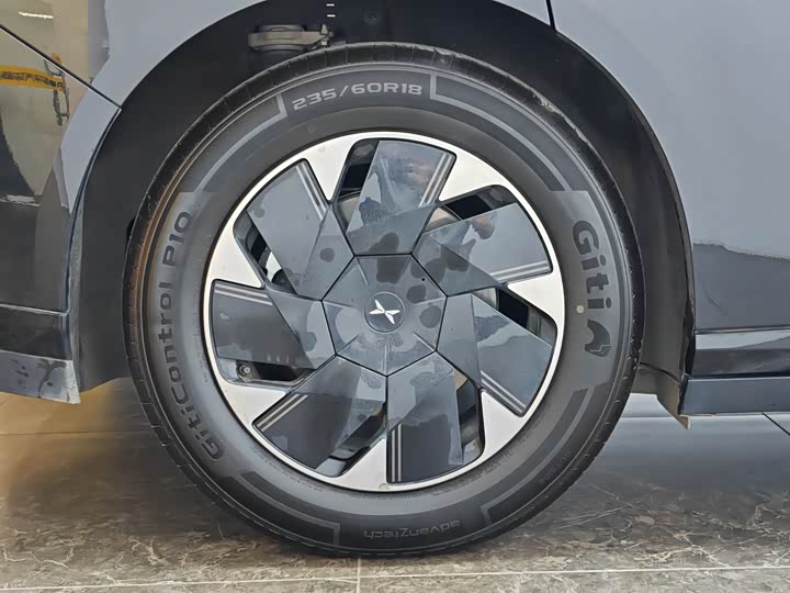 Фото 9 - XPeng F57