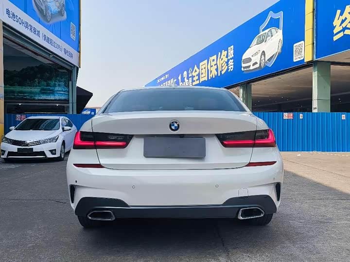 Фото 6 - BMW 3 Series