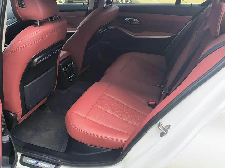 Фото 8 - BMW 3 Series