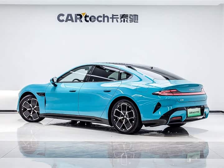 Фото 4 - Xiaomi SU7