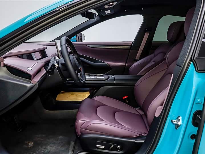 Фото 9 - Xiaomi SU7