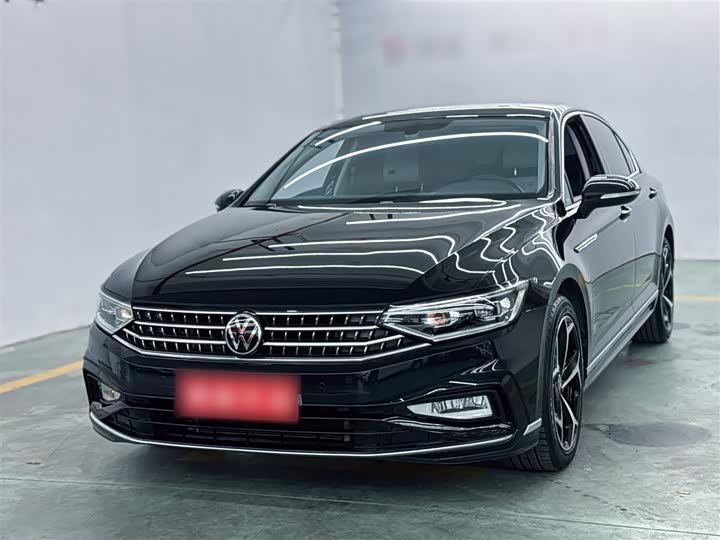 Фото 3 - Volkswagen Magotan