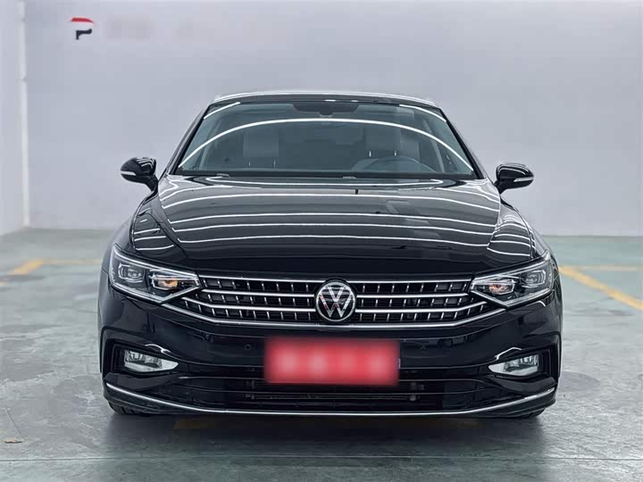 Фото 5 - Volkswagen Magotan