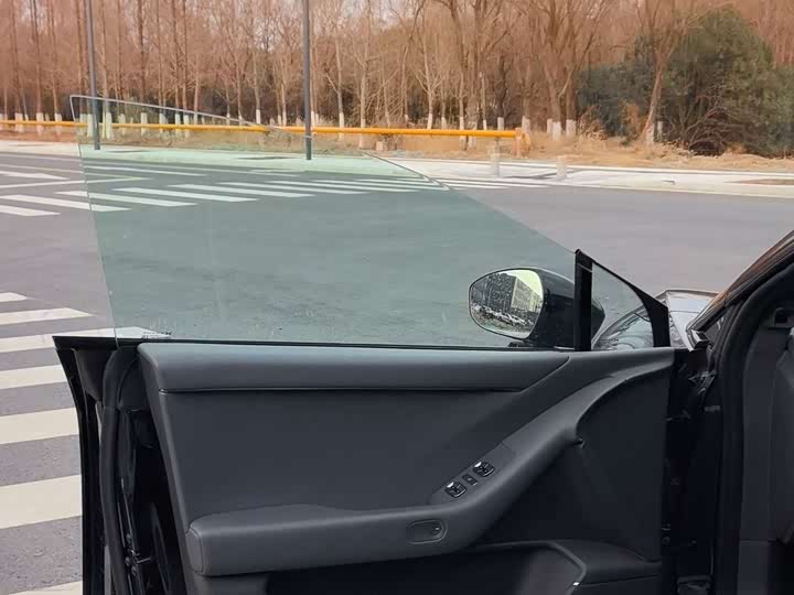 Фото 8 - XPeng F57