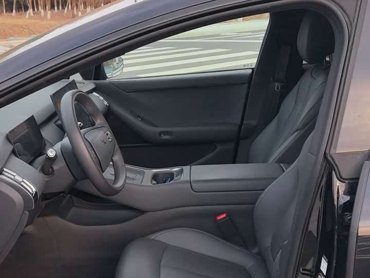 Фото 9 - XPeng F57