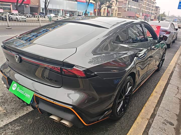 Фото 7 - Changan UNI-V