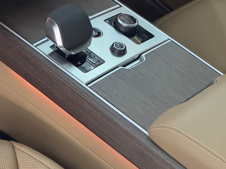 Фото 9 - Land Rover Range Rover