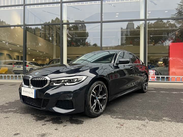 Фото 1 - BMW 3 Series