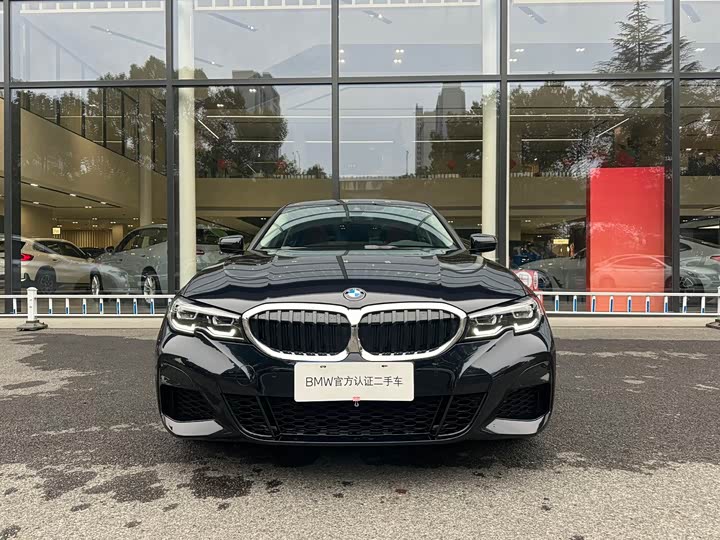 Фото 2 - BMW 3 Series