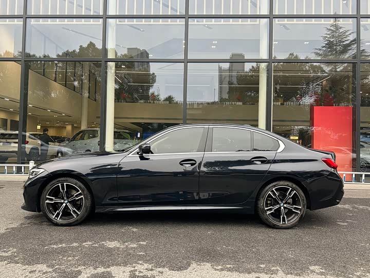 Фото 3 - BMW 3 Series