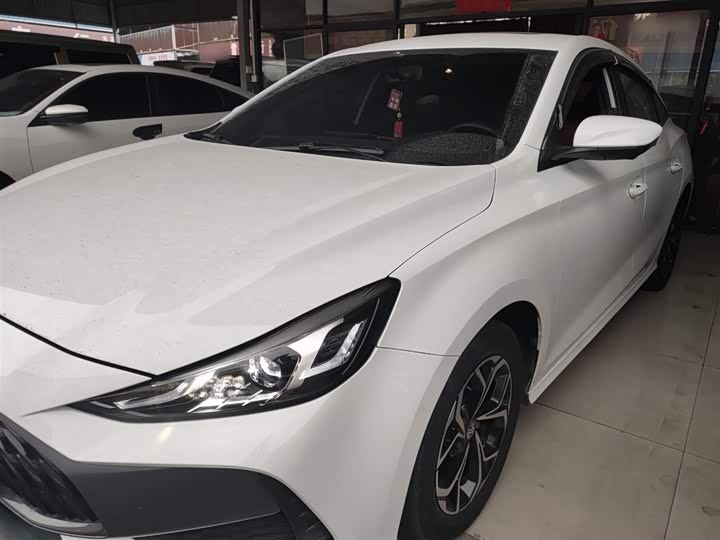 Фото 3 - MG Motor 5