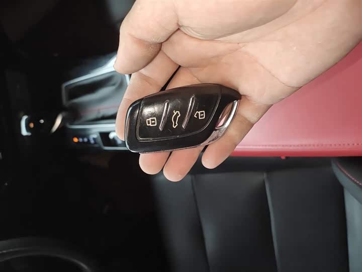 Фото 9 - MG Motor 5