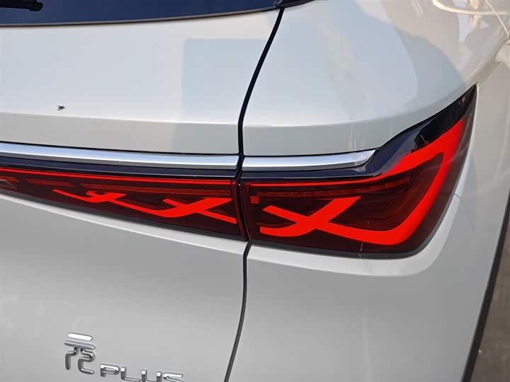 Фото 8 - BYD Yuan Plus