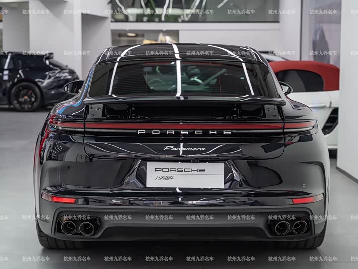 Фото 6 - Porsche Panamera