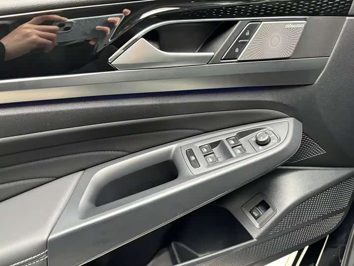 Фото 6 - Volkswagen Passat