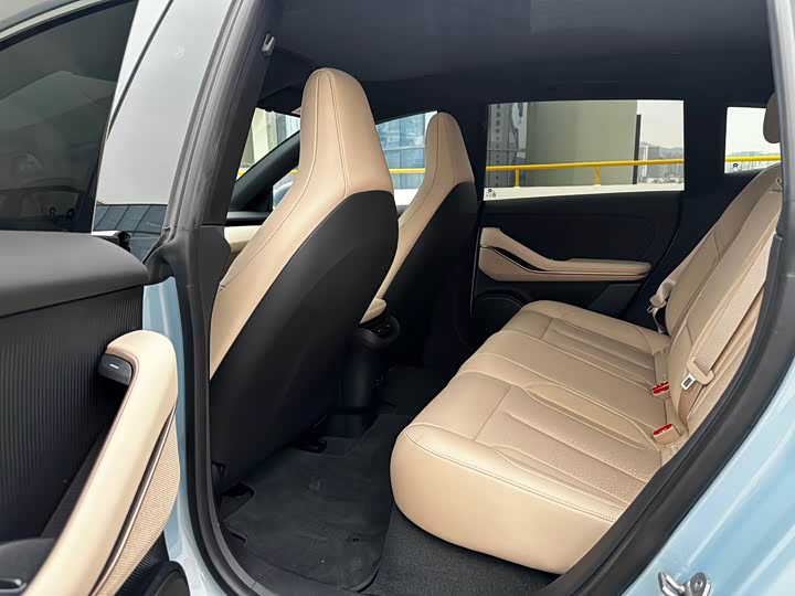 Фото 5 - Nio ET5T