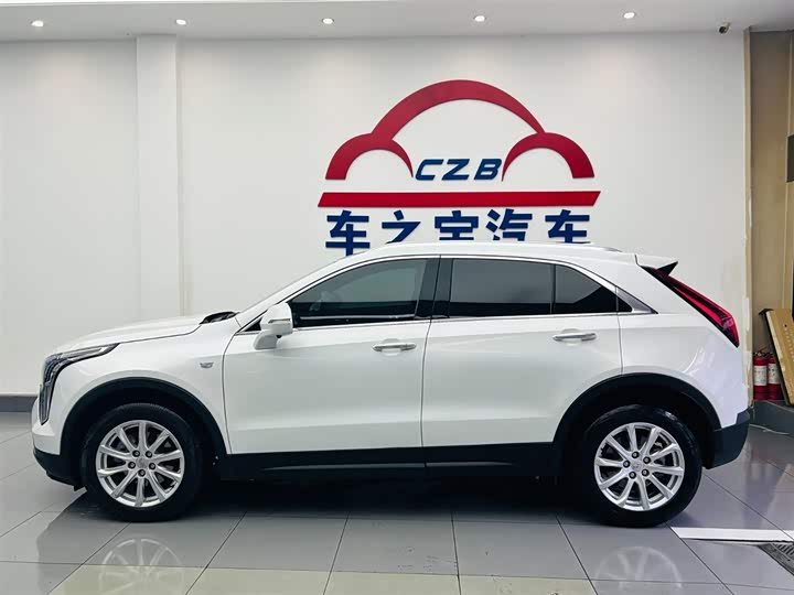 Фото 4 - Cadillac XT4