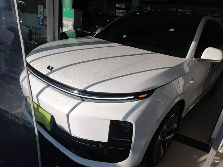 Фото 2 - LiXiang L6